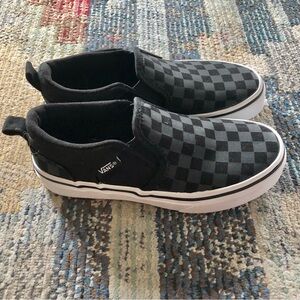 NWT Vans slip on youth size 13